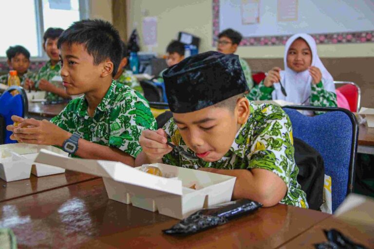 Makan Bergizi Gratis Dimulai 6 Januari 2025, Ini Lokasinya di Jakarta