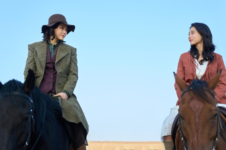 Netflix Hadirkan “Aema”, Drama Komedi yang Menggugah tentang Dunia Film Korea Era 80-an