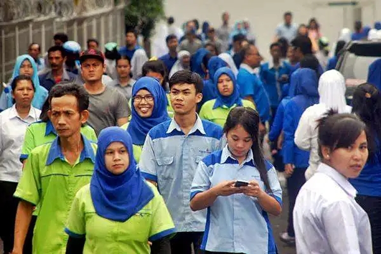 Benarkah BSU 2025 Cair Agustus? Cek Faktanya di Sini