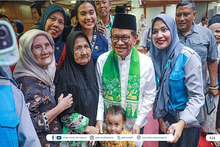 Daftar Bansos KLJ Bagi Lansia di Jakarta Via Online, Mudah dan Gampang!