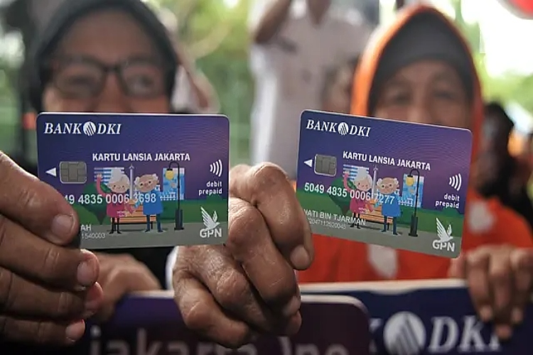 KLJ Oktober 2025: Jadwal Pencairan Belum Diumumkan, Cek Status Penerima Lansia Kini Lebih Mudah via SILADU dan JAKI