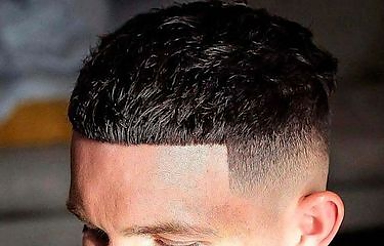 Gaya Rambut Pria yang Populer: Tips Menata Model French Crop