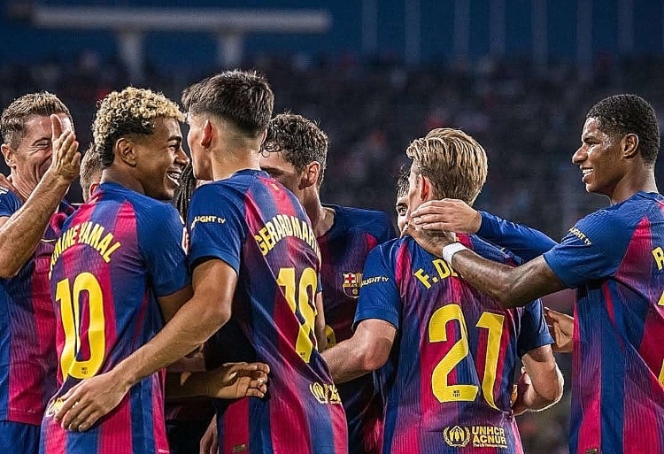 Klasemen Terbaru: Kalahkan Sociedad, Barcelona Kini Pimpin LaLiga!